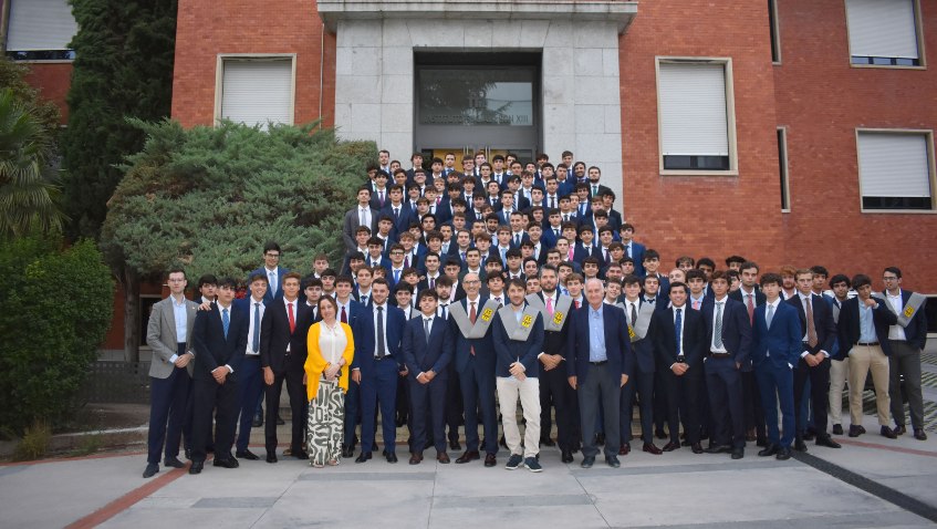 Los colegiales inauguraron oficialmente el curso 2023-2024