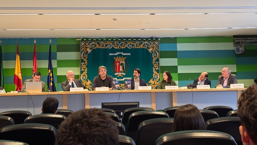 Libro “El trabajo se transforma”: claves para una adaptación que no impacte en la dignidad del trabajo