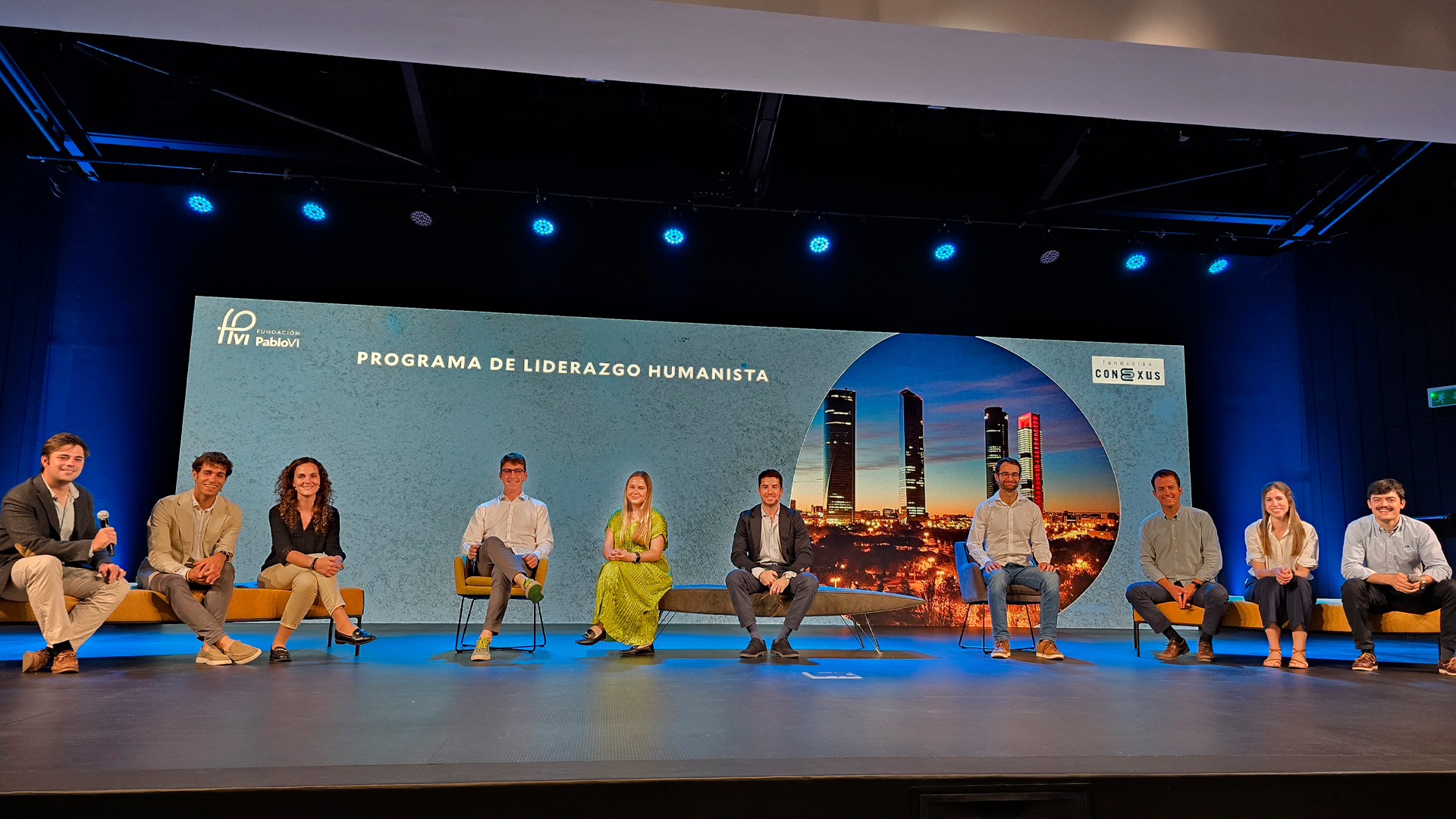 Líderes humanistas con la convicción moral de servir